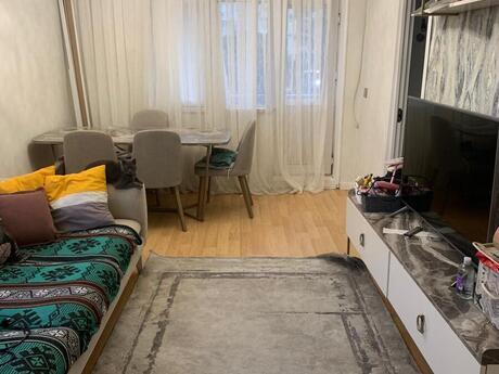 2 rooms · 52 m² · floor 5/5, Memar Əcəmi