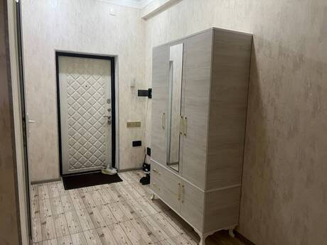 Kirayə 2 otaqlı mənzil, 70 m², İnşaatçılar: 930 ₼/ay 4