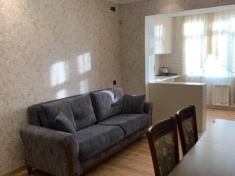 Elan №6442950 - Bakı, Neftçilər m., 3 otaqlı, 65 m², 3/5 mərtəbə