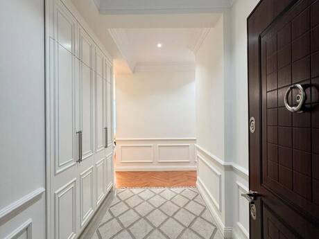 2 otaqlı mənzil, 100 m², 28 May: 375 000 ₼ 5