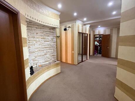 4-room apartment, 180 m², İnşaatçılar: 400 000 ₼ 4