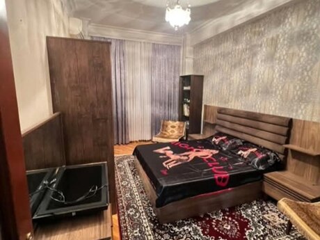 Kirayə 2 otaqlı mənzil, 70 m², 28 May: 1 000 ₼/ay 4