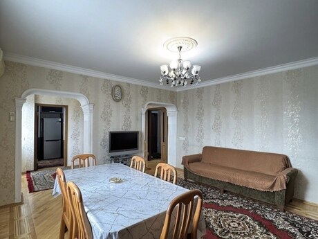 Kirayə 3 otaqlı mənzil, 85 m², Elmlər Akademiyası: 175 ₼/ay 2