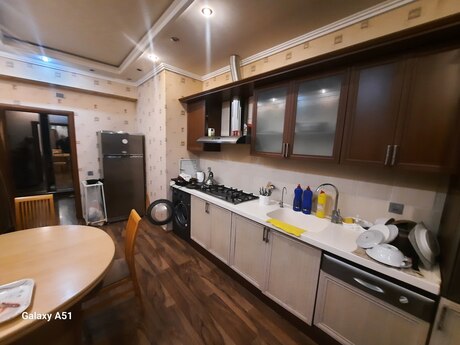 2 otaqlı mənzil, 95 m², İnşaatçılar: 225 000 ₼ 4