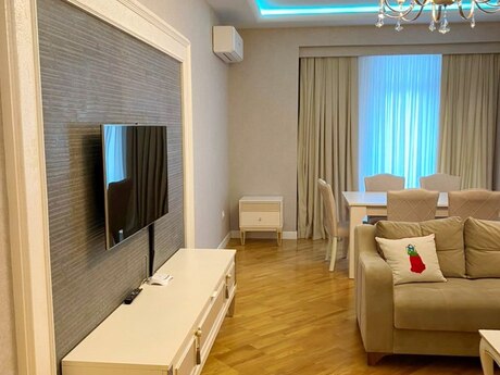 Kirayə 2 otaqlı mənzil, 103 m², Grand Hayat: 1 500 ₼/ay 2