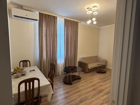 Kirayə 3 otaqlı mənzil, 85 m², İnşaatçılar: 780 ₼/ay 2