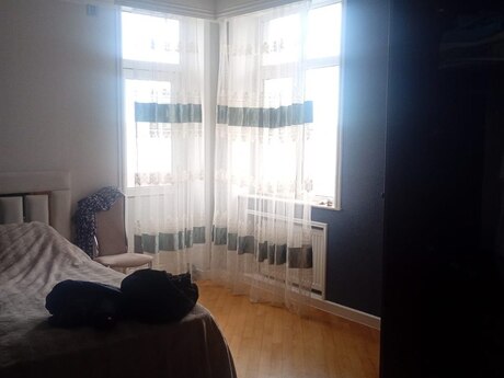 Аренда: 4-комнатная квартира, 130 м², Binəqədi: 800 ₼/мес 4