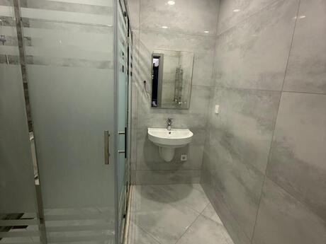 Kirayə 3 otaqlı mənzil, 95 m², West Town: 1 000 ₼/ay 2