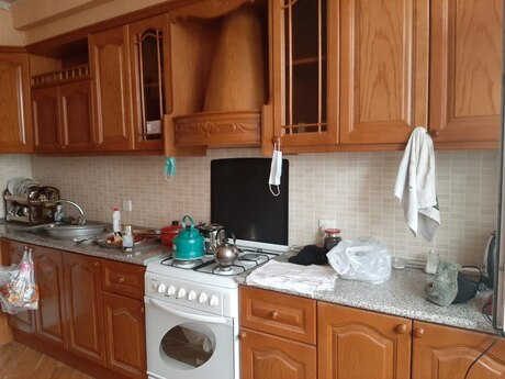 Elan №6443242 - Bakı, Nəsimi m., 3 otaqlı, 150 m², 4/16 mərtəbə