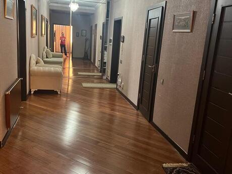 3 otaqlı mənzil, 130 m², Qara Qarayev: 305 000 ₼ 2