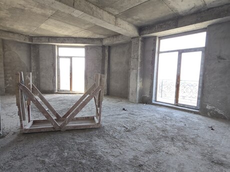 3 otaqlı mənzil, 136 m², Şah İsmayıl Xətai: 585 000 ₼ 2