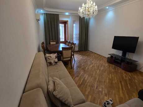 Аренда: 3-комнатная квартира, 80 м², Nizami: 900 ₼/мес 3