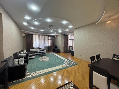 Объявление №6443312 - Баку, м. Элмляр Академиясы, 4-комн., 220 м², 7/17 этаж