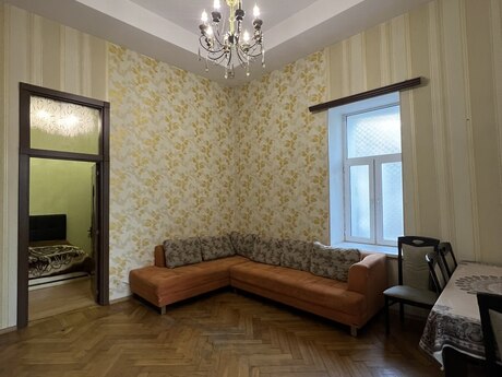 2 otaqlı mənzil, 70 m², İçəri Şəhər: 208 000 ₼ 2