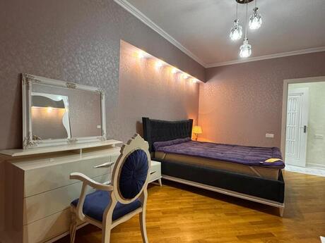 Yasamalda 3 otaqlı yeni tikili mənzil satılır, 120 m², 368 000 AZN, şəkil 3 / 10