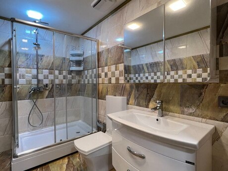 Kirayə 2 otaqlı mənzil, 84 m², Port Baku Residence: 2 000 ₼/ay 3