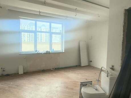 3 otaqlı mənzil, 142 m², Elmlər Akademiyası: 410 000 ₼ 3