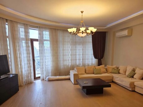 3 otaqlı mənzil, 190 m², 28 May: 635 000 ₼ 4