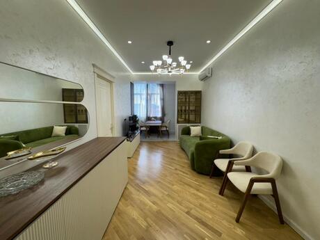Kirayə 2 otaqlı mənzil, 95 m², Nərimanov: 900 ₼/ay 2