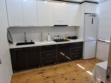 4 otaqlı həyət evi, 120 m², Binə: 75 000 ₼ 5