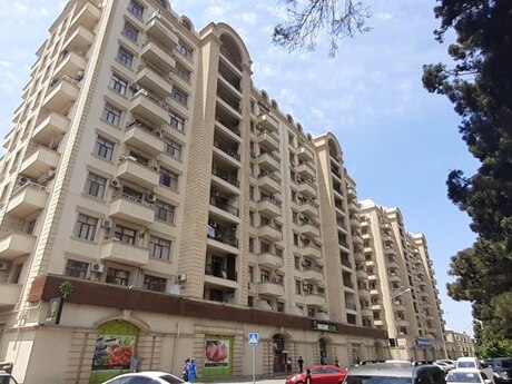 2-room apartment, 83 m², Bakıxanov: 210 000 ₼ 5
