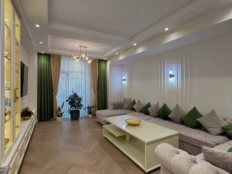 Elan №6443657 - Bakı, Xətai r., 4 otaqlı, 324 m², 2/7 mərtəbə