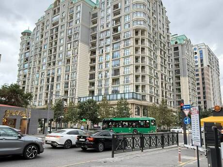 3 otaq · 122 m² · 6/16 mərtəbə, Azadlıq Residence