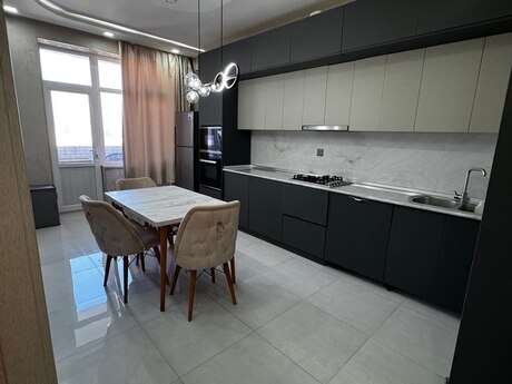 Kirayə 2 otaqlı mənzil, 105 m², Şah İsmayıl Xətai: 1 400 ₼/ay 4