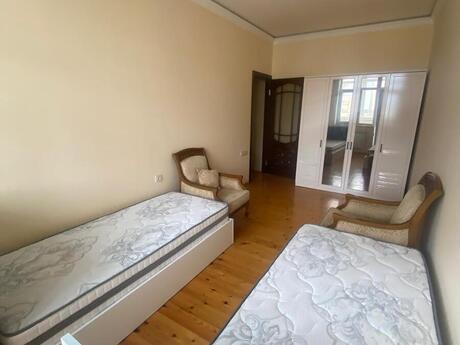 Kirayə 3 otaqlı mənzil, 108 m², İnşaatçılar: 800 ₼/ay 2