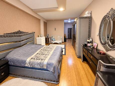 3 otaqlı mənzil, 130 m², 20 Yanvar: 330 000 ₼ 4