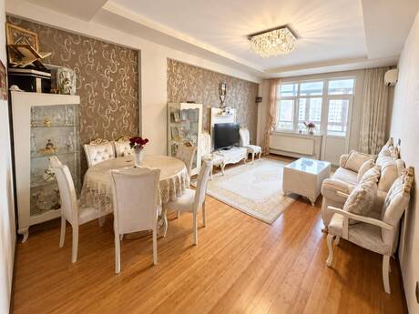 3 otaqlı mənzil, 130 m², 20 Yanvar: 330 000 ₼ 2