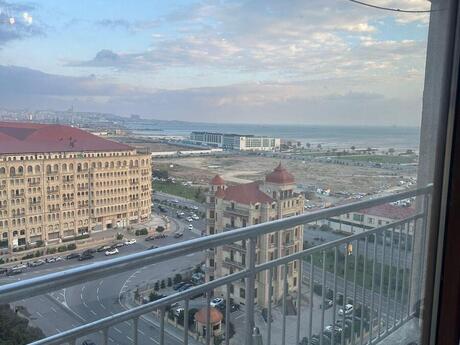 Kirayə 2 otaqlı mənzil, 80 m², Park Azure: 1 100 ₼/ay 5