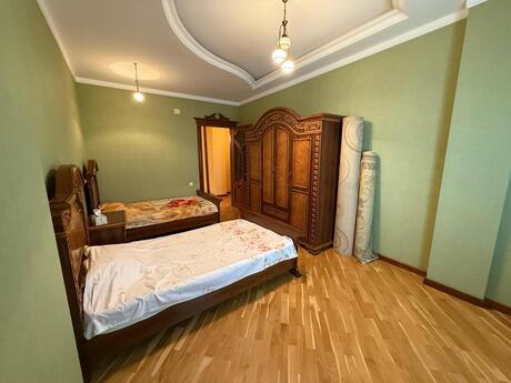 Аренда: 5-комнатная квартира, 260 м², Gənclik: 1 500 ₼/мес 3