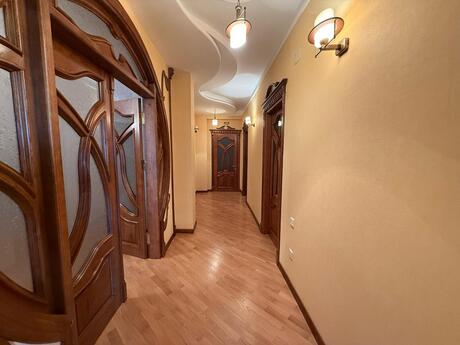 Аренда: 5-комнатная квартира, 260 м², Gənclik: 1 500 ₼/мес 4