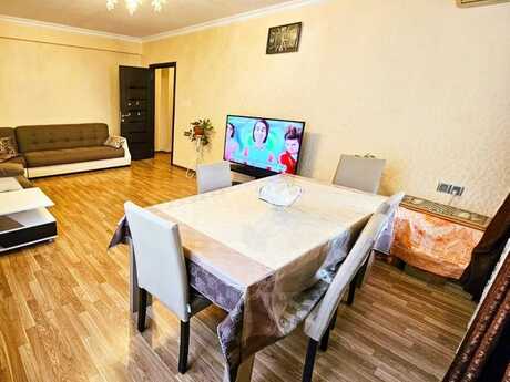3 otaqlı mənzil, 120 m², İnşaatçılar: 240 000 ₼ 2