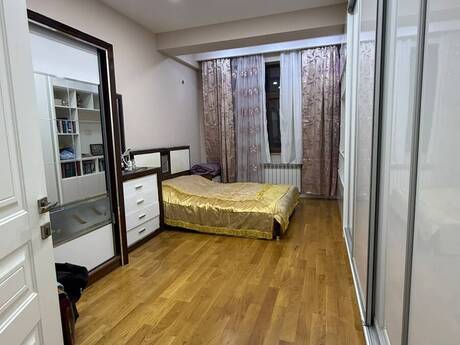 3-room apartment, 113 m², Neftçilər: 355 000 ₼ 5