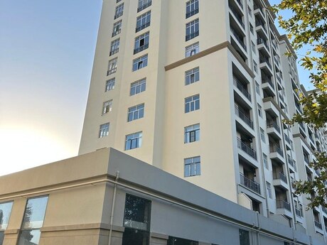 2-room apartment, 74,4 m², Bakıxanov: 187 400 ₼ 2