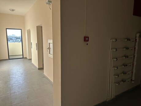 2-room apartment, 74,4 m², Bakıxanov: 187 400 ₼ 3