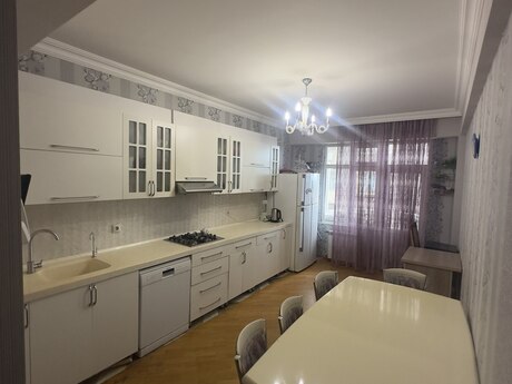 3 otaqlı mənzil, 151 m², Badamdar: 449 000 ₼ 3