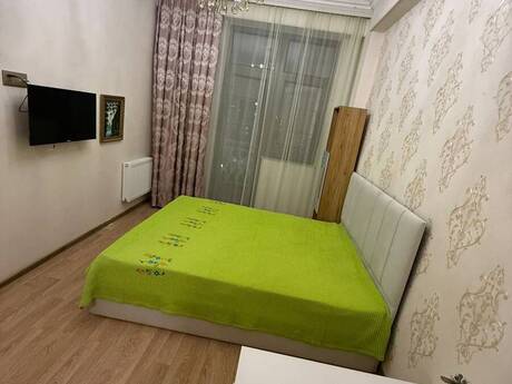 Kirayə 1 otaqlı mənzil, 42 m², 28 May: 700 ₼/ay 4