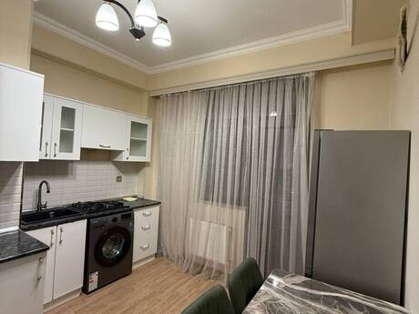 Kirayə 1 otaqlı mənzil, 42 m², 28 May: 700 ₼/ay 3