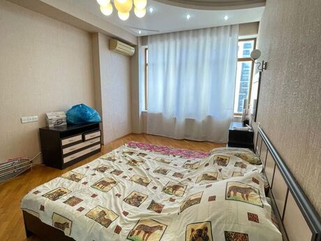 Kirayə 3 otaqlı mənzil, 140 m², 28 May: 1 200 ₼/ay 4