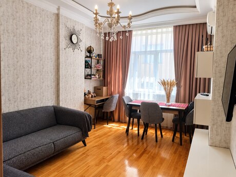 Объявление №6443929 - Баку, м. Ази Асланов, 2-комн., 65 м², 4/17 этаж