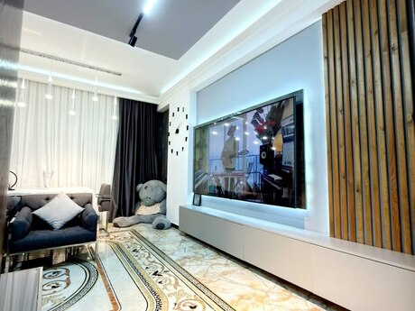 2 otaqlı mənzil, 82 m², Neftçilər: 245 000 ₼ 2