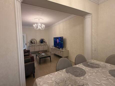 Elan №6443940 - Bakı, Yasamal q., 3 otaqlı, 80 m², 1/9 mərtəbə