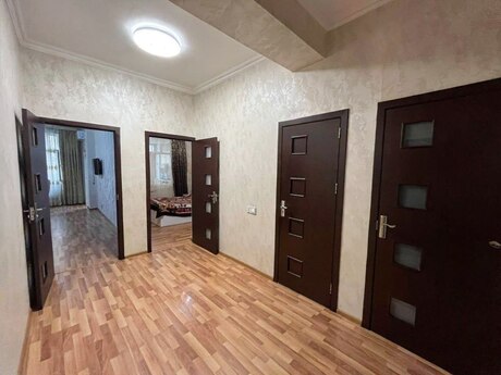 Kirayə 2 otaqlı mənzil, 65 m², İnşaatçılar: 600 ₼/ay 2
