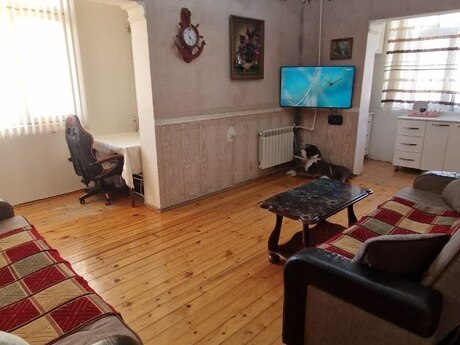 Elan №6443941 - Bakı, Yeni Günəşli q., 2 otaqlı, 52 m², 7/9 mərtəbə