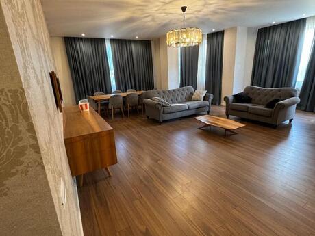 Kirayə 4 otaqlı mənzil, 200 m², 28 May: 2 000 ₼/ay 2