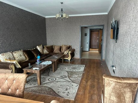 2-room apartment for rent, 120 m², Park Azure: 1 300 ₼/mo 5