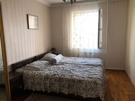 3-room apartment for rent, 85 m², Ağ şəhər: 750 ₼/mo 5